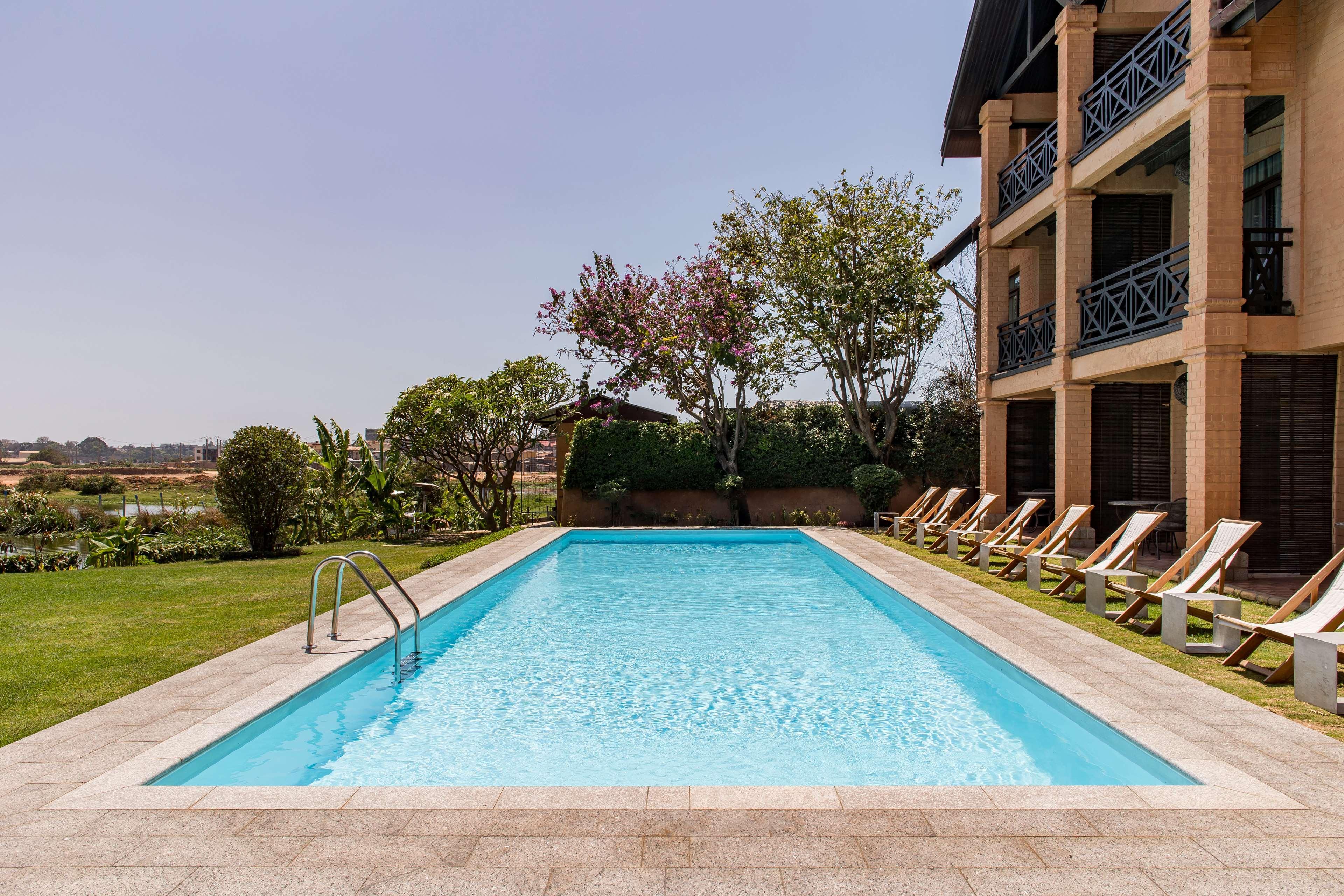 Radisson Blu Hotel Antananarivo Waterfront ภายนอก รูปภาพ