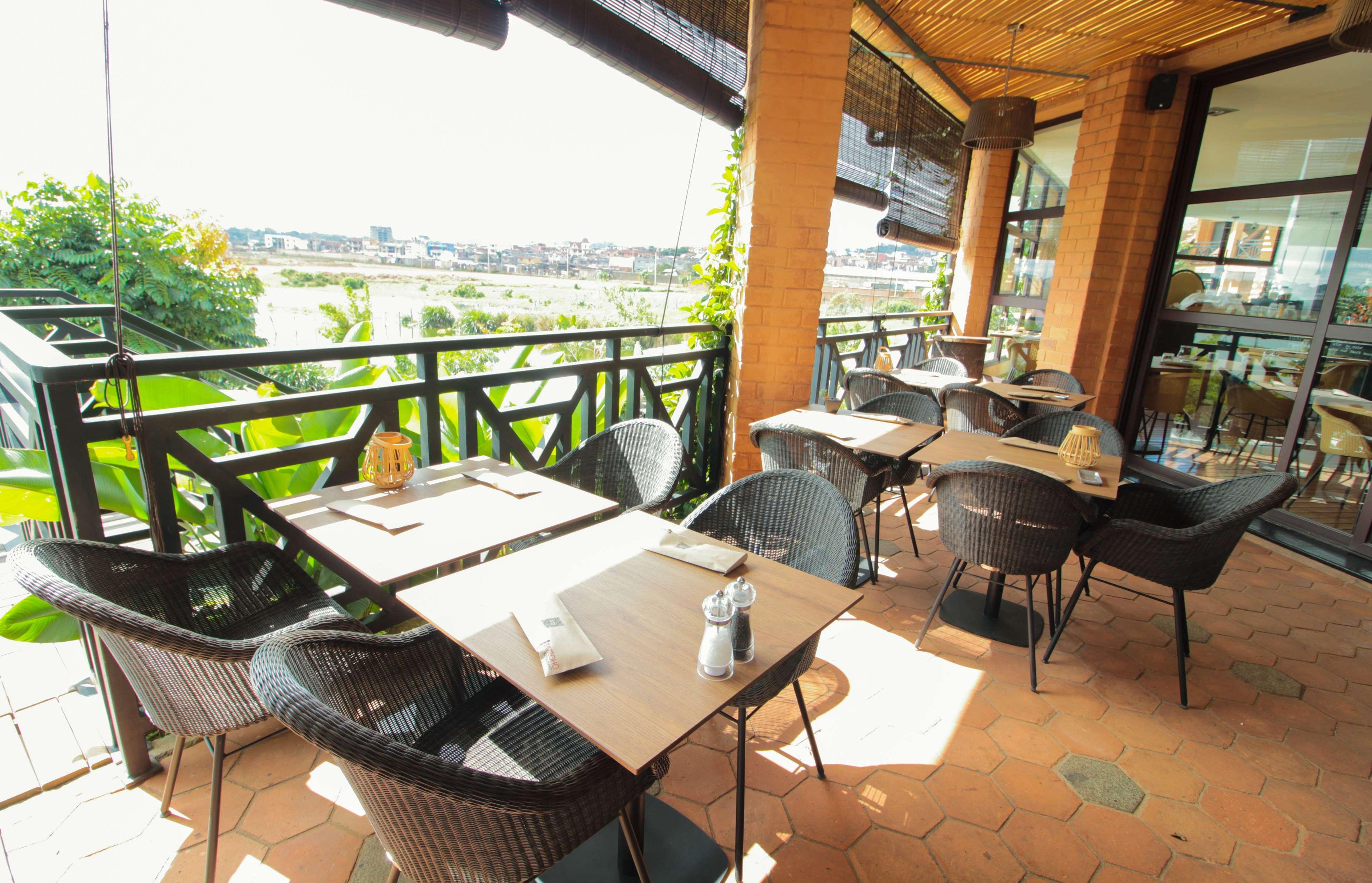 Radisson Blu Hotel Antananarivo Waterfront ภายนอก รูปภาพ