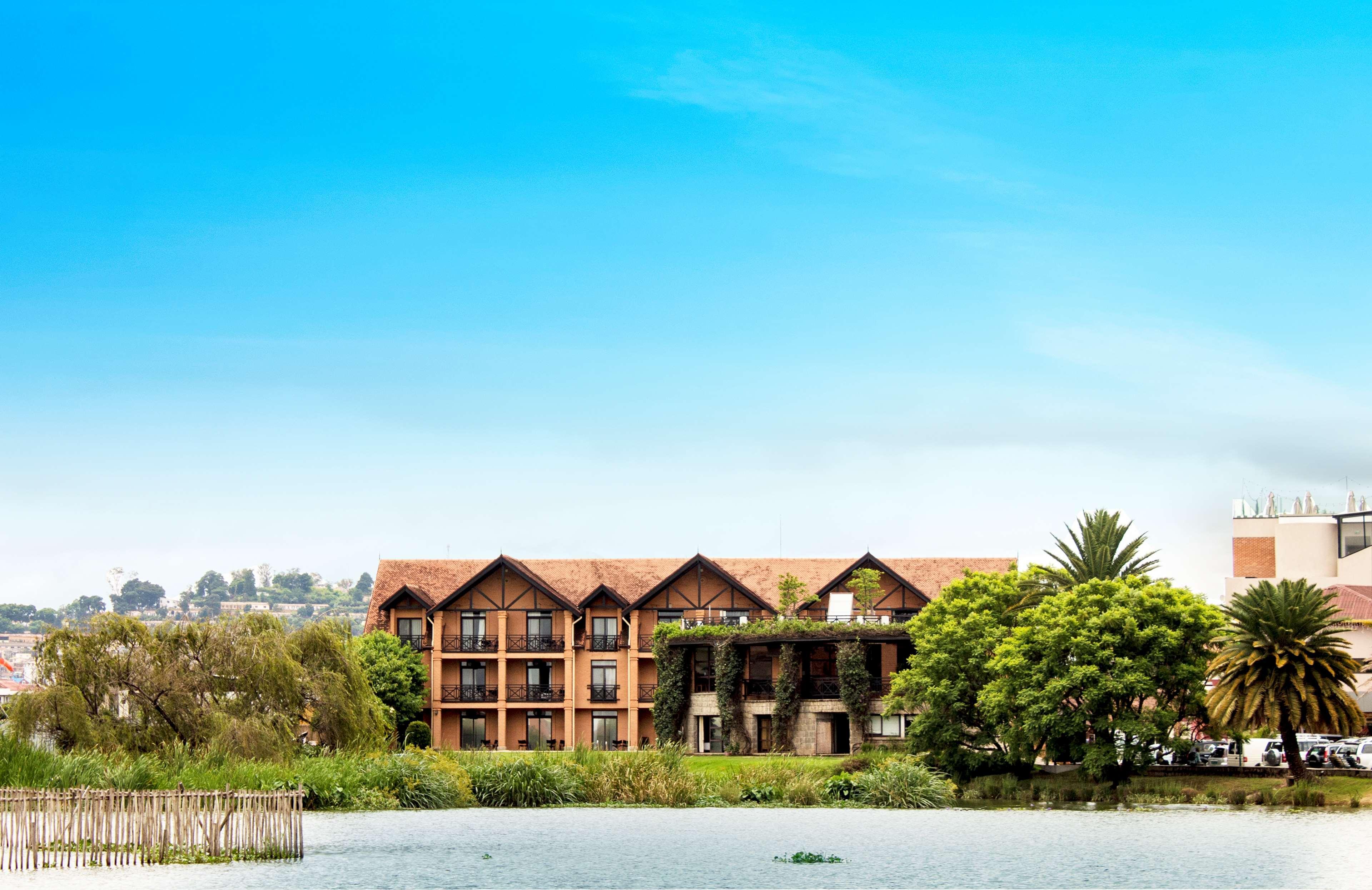 Radisson Blu Hotel Antananarivo Waterfront ภายนอก รูปภาพ