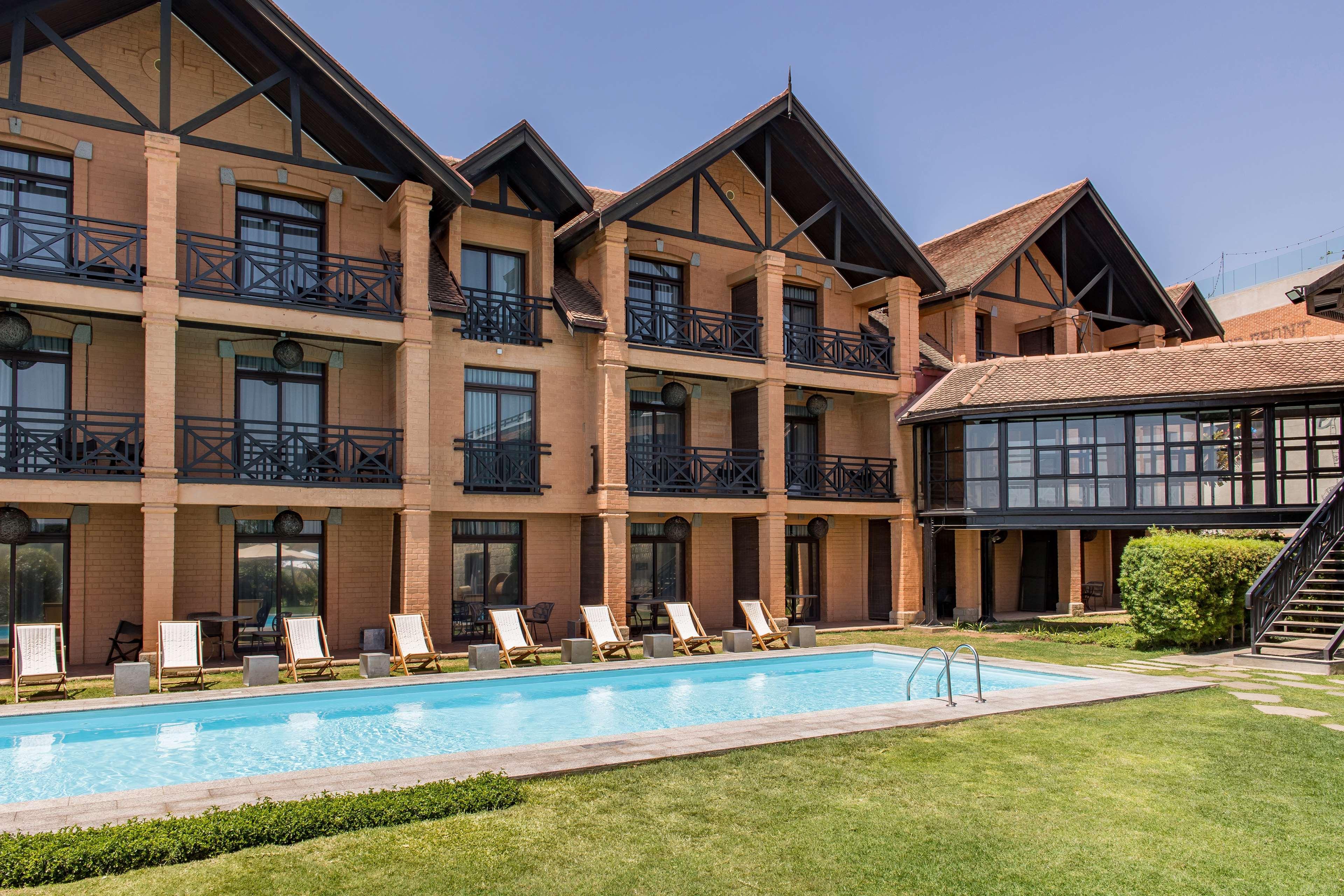 Radisson Blu Hotel Antananarivo Waterfront ภายนอก รูปภาพ