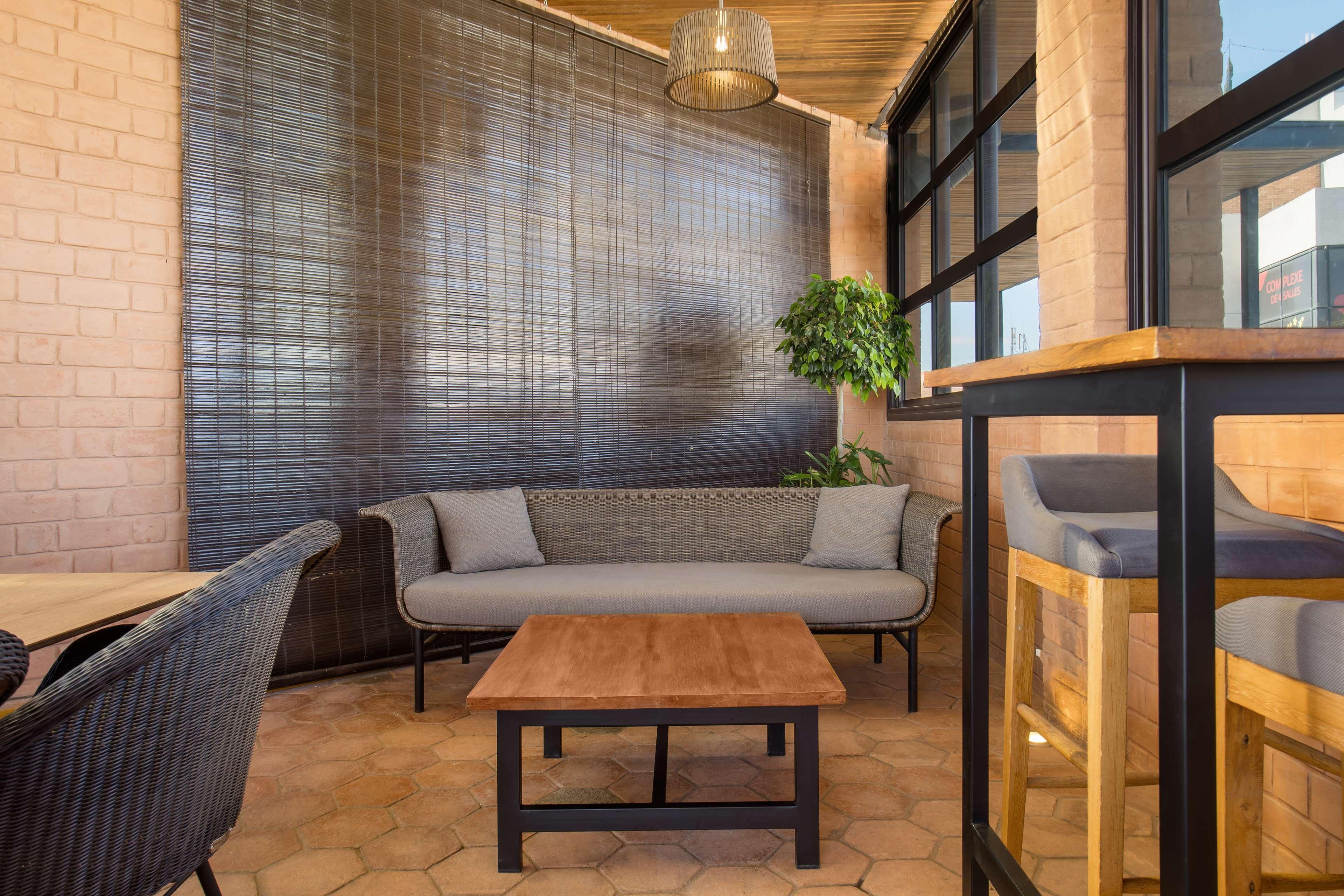 Radisson Blu Hotel Antananarivo Waterfront ภายนอก รูปภาพ