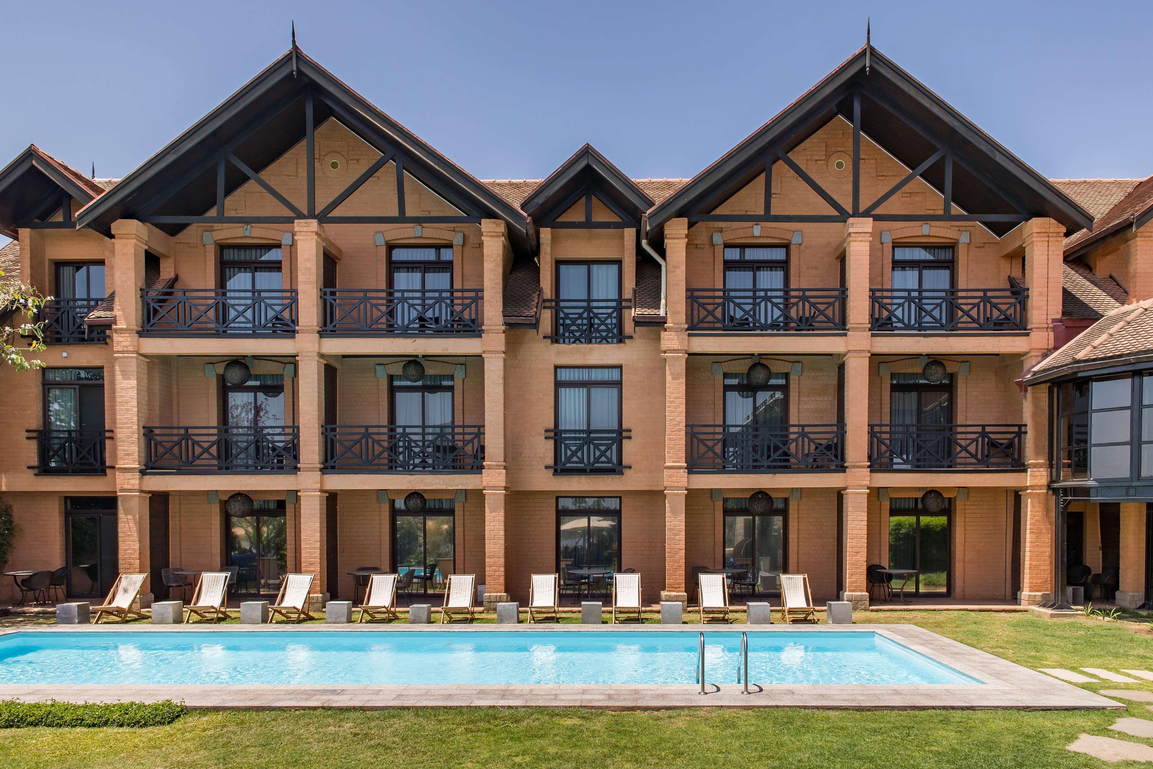 Radisson Blu Hotel Antananarivo Waterfront ภายนอก รูปภาพ