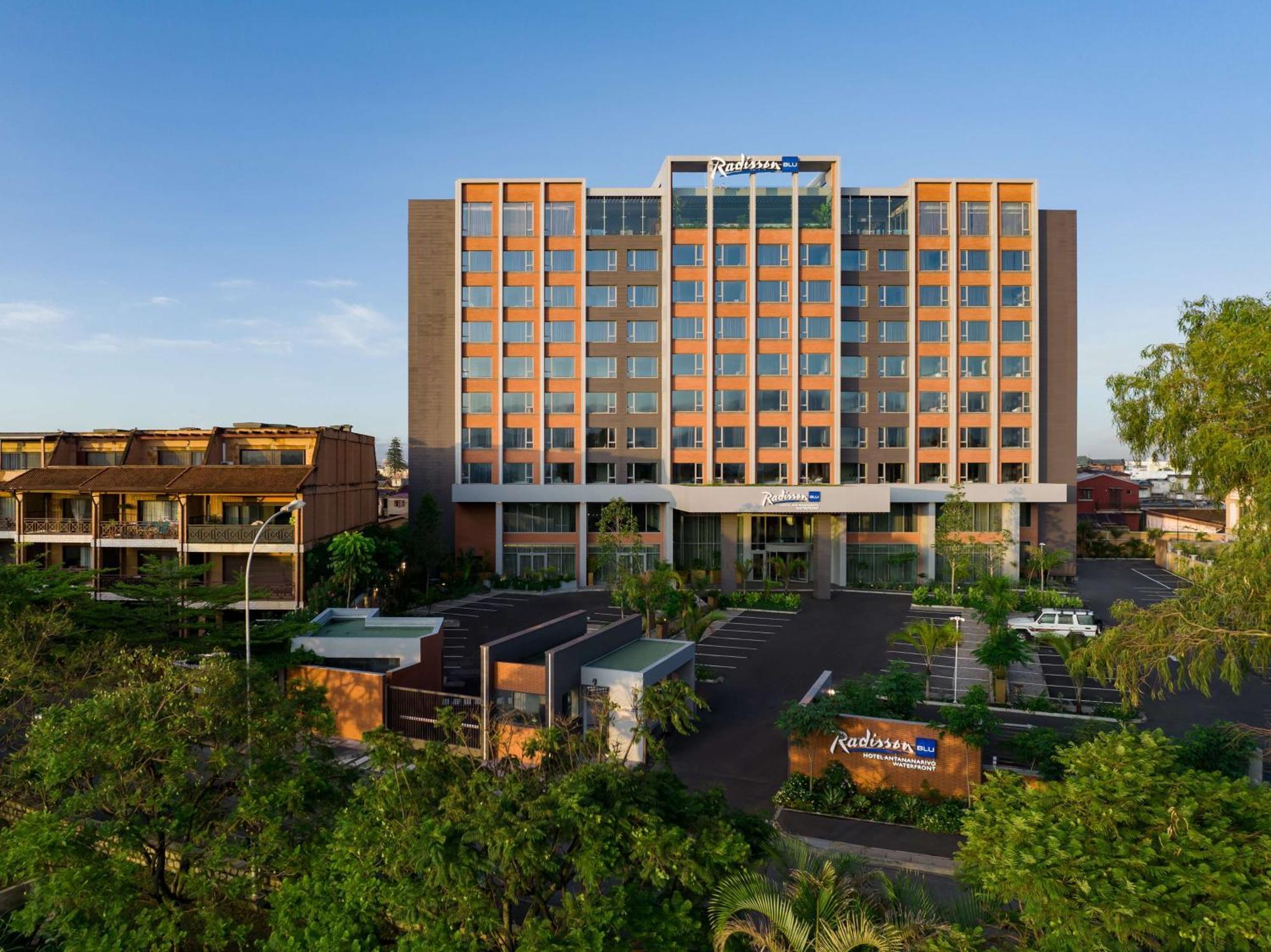 Radisson Blu Hotel Antananarivo Waterfront ภายนอก รูปภาพ