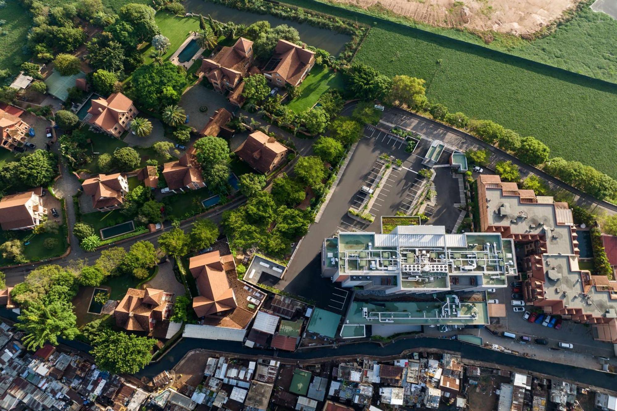 Radisson Blu Hotel Antananarivo Waterfront ภายนอก รูปภาพ